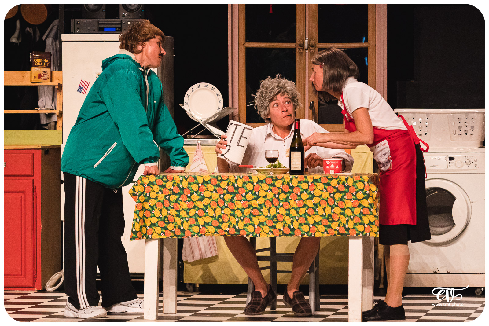 LES FEMMES SAVANTES (CIE DU DETOUR)